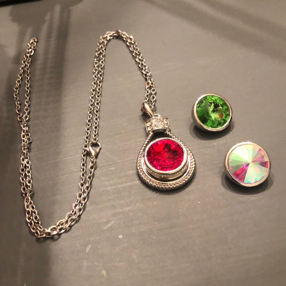 Snapituppittsburgh necklace w 3 crystal snaps